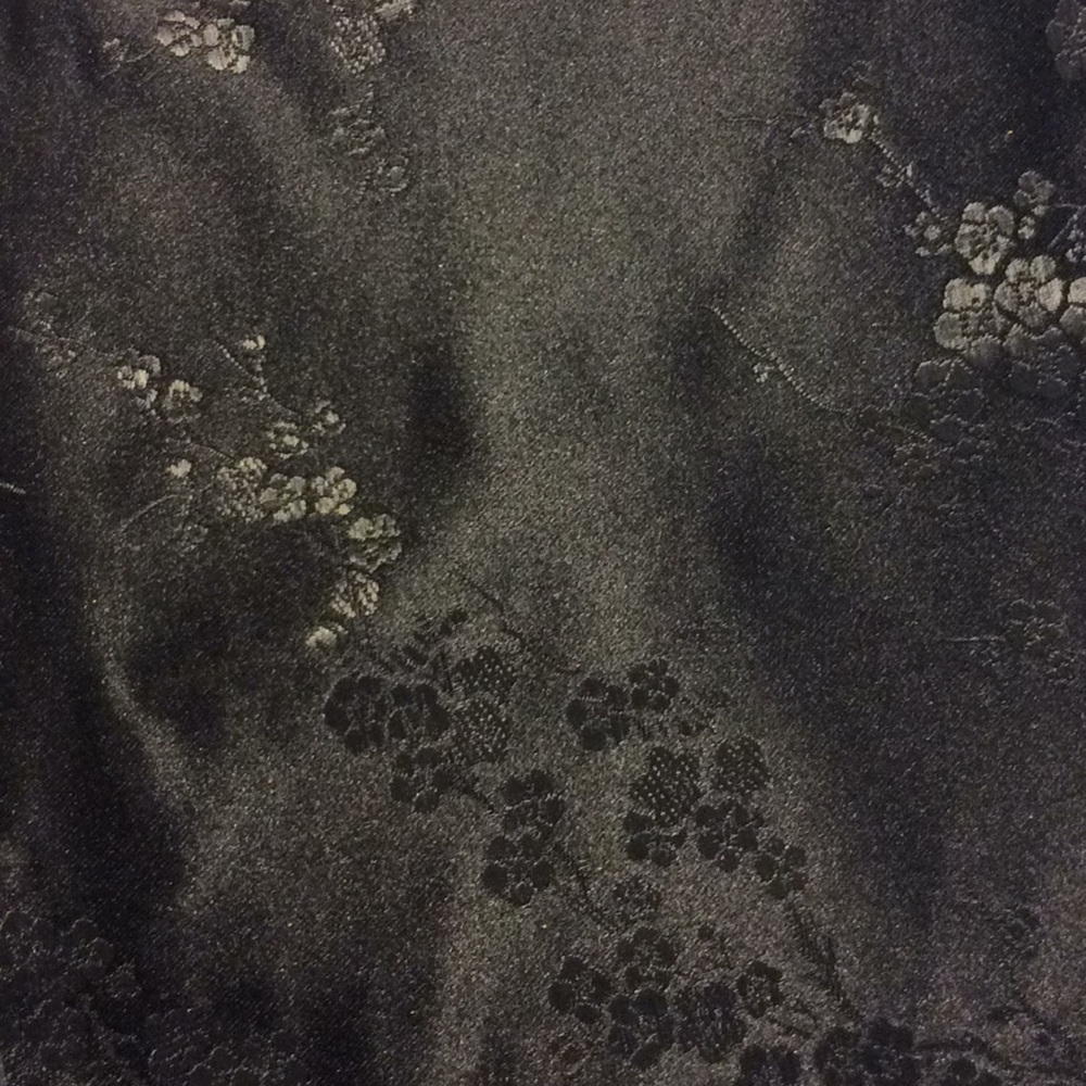 Exotic Dress - Picture 11 of 12